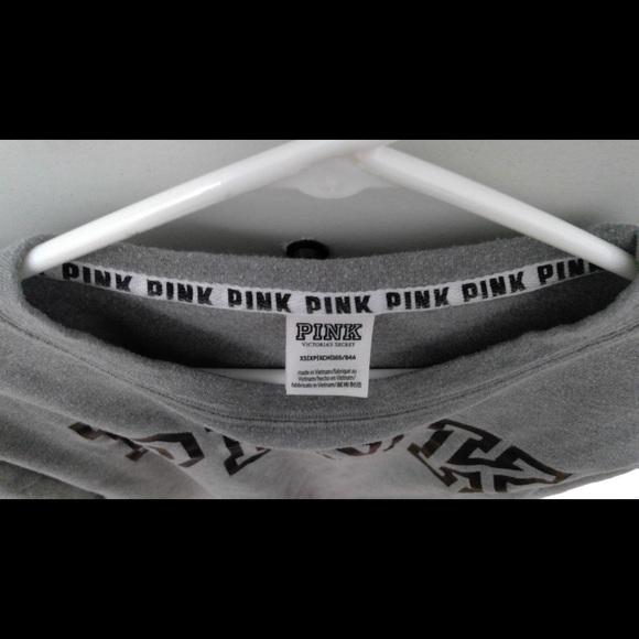 Pink sweatshirt - Picture 2 of 3